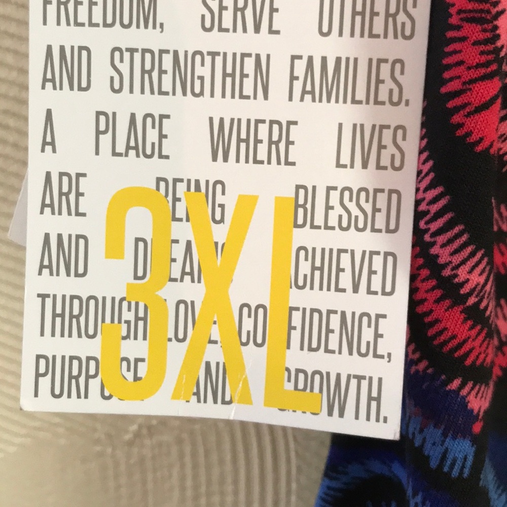 Lullaroe - Picture 4 of 5